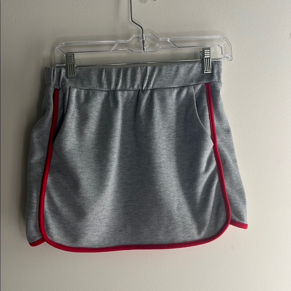 Gray Sporty Mini Skirt with Red Piping Trim